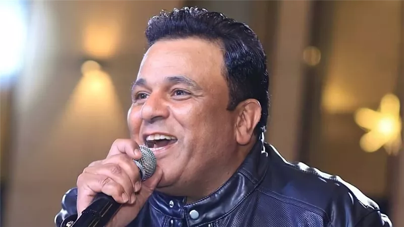 محمد فؤاد يكشف كواليس الاستعدادات الأخيرة لحفل كاسيت 90 (فيديو)