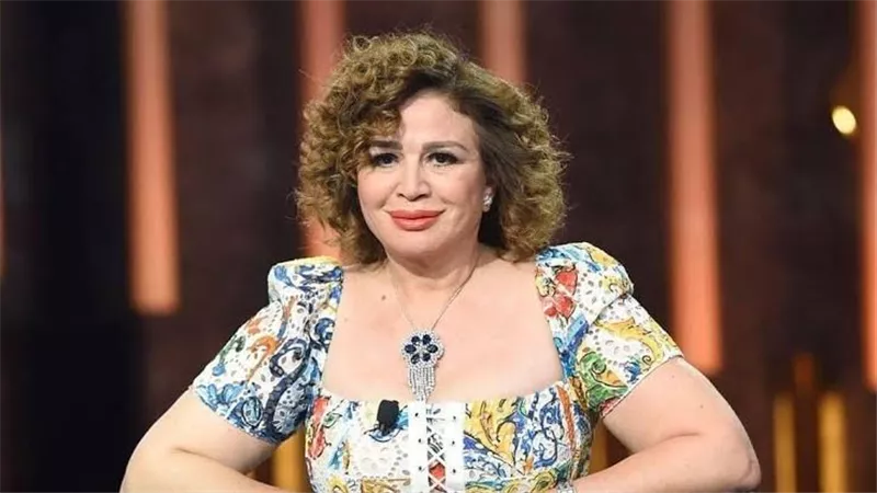 7 معلومات عن إلهام شاهين في عيد ميلادها الـ 63