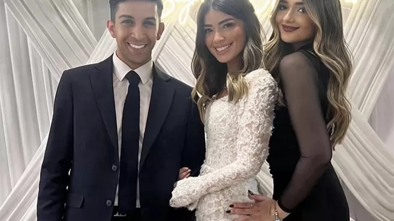 ملك زاهر توجه رسالة إلى شقيقتها ليلى بعد خطوبتها لـ هشام جمال