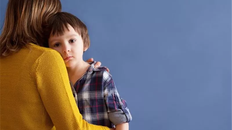 5 نصائح لتقويم سلوك طفلك ضعيف الشخصية (إنفوجراف)