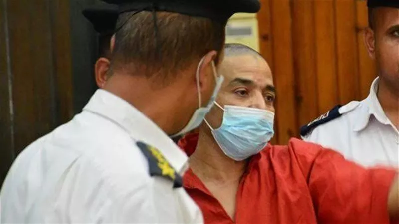 حبل المشنقة ينتظر سفاح الجيزة بعد رفض النقض طعن قذافي فراج