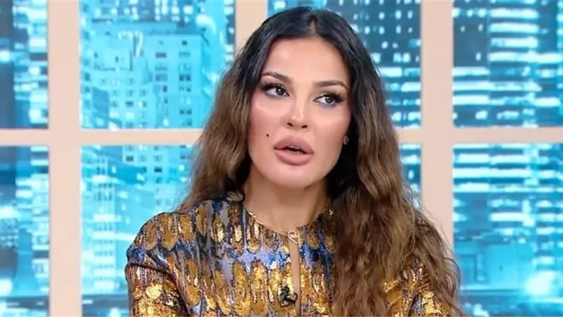 نادين نسيب نجيم تكشف عن موعد زفافها