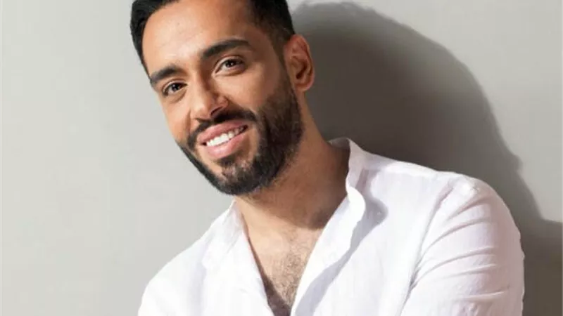 رامي جمال يروج لألبومه الجديد: أنا مش بتاع أغاني 