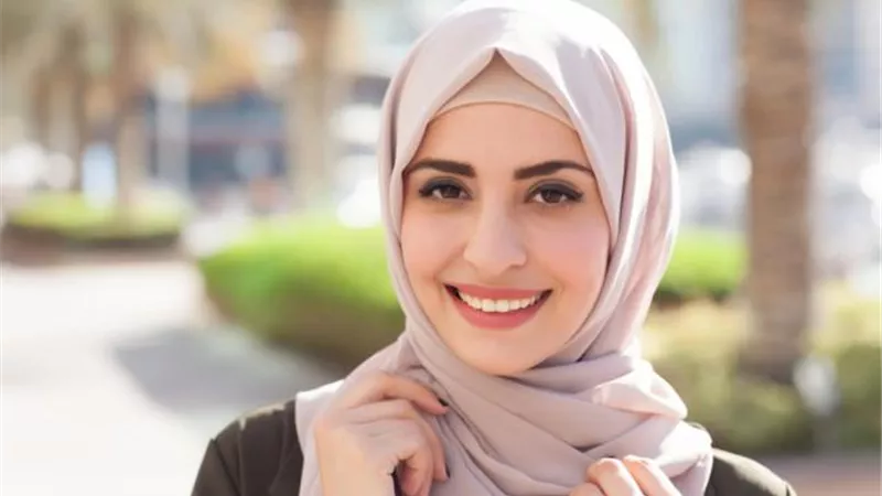 ما هي الزينة الجائز للنساء إظهارها؟ «الإفتاء تُجيب»