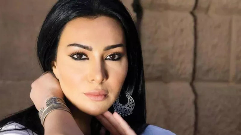 5 أخبار فنية ينبغي ألا تفوتك أهمها سبب انفصال ميرهان حسين
