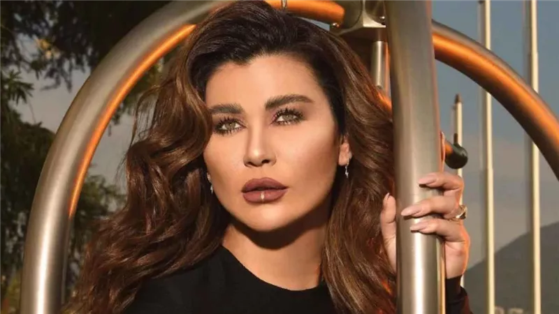 عالم أزهري يكشف الحكم الشرعي بعد أرضاع نادين الراسي لشقيقها