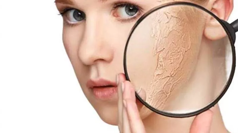 5 أضرار غير متوقعة للجلوس في المياه الساخنة (إنفوجراف)