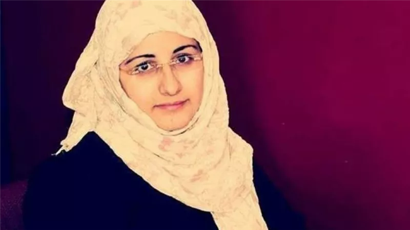 ميسون الإرياني | شاعرة يمنية حصدت الجوائز العربية والعالمية