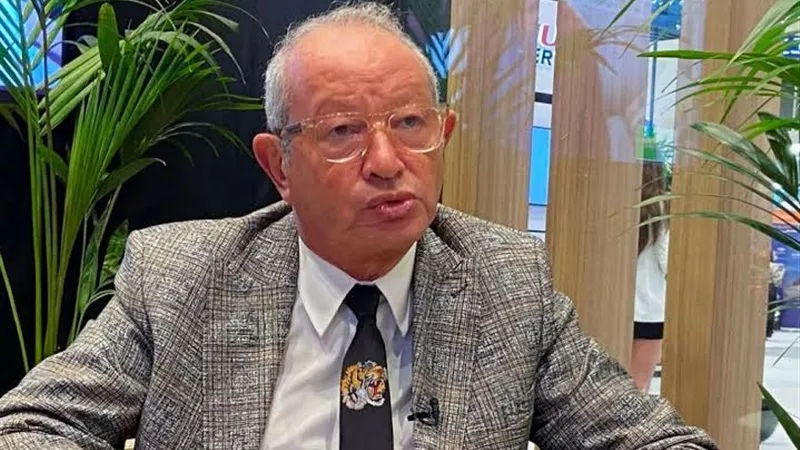 نجيب ساويرس يبحث عن سيدة مصرية بسبب «كيلو لحمة» (فيديو)
