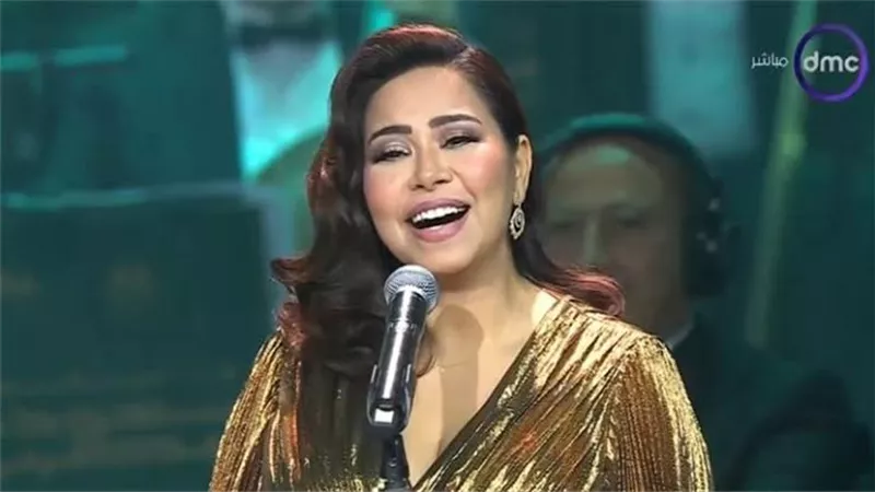 رد فعل عمرو دياب على غناء شيرين يشعل مواقع التواصل (فيديو)