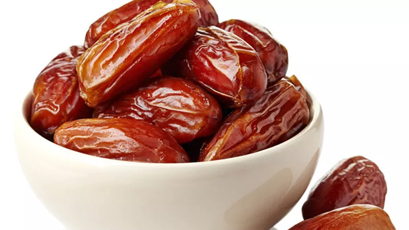 7 فوائد لتناول التمر مع 15 نوعا من المعادن في رمضان 2024