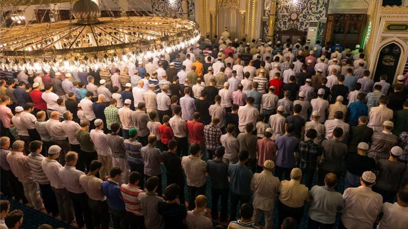  كم عدد ركعات صلاة التراويح؟ «الإفتاء تُجيب»