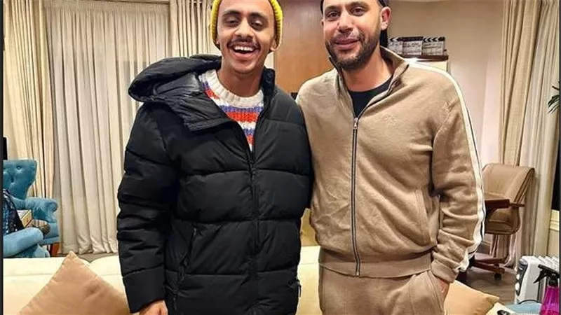 رمضان 2024.. محمد إمام وكزبرة من كواليس مسلسل كوبرا: كله بيكدب (فيديو)