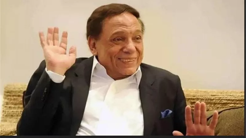 نجوم الفن يهنئون عادل إمام بعد إطلاق اسمه على كوبري صلاح سالم