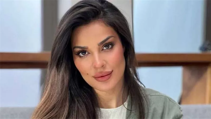 الجمهور يطالب بمقاطعة أعمال نادين نجيم والفنانة اللبنانية ترد (فيديو)