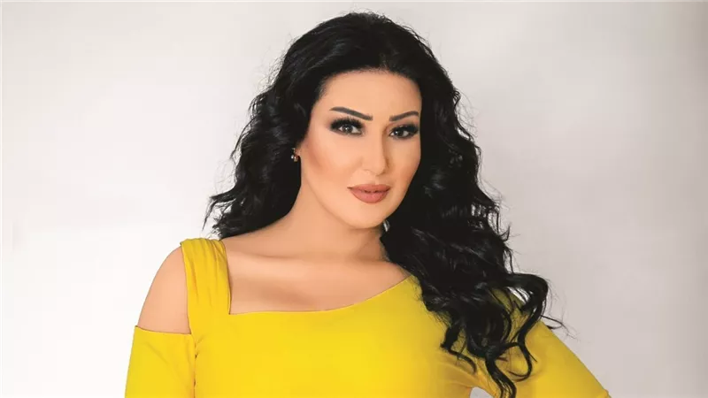 5 أخبار فنية ينبغي ألا تفوتك أهمها لوك سمية الخشاب ودموع شاكيرا