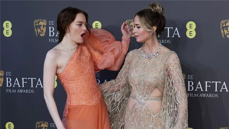 أفضل 8 إطلالات في حفل جوائز Baftas 2024 (صور) 