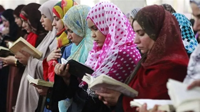 كم عدد ركعات صلاة التراويح والحد الأدنى لها؟ عالم أزهري يجيب