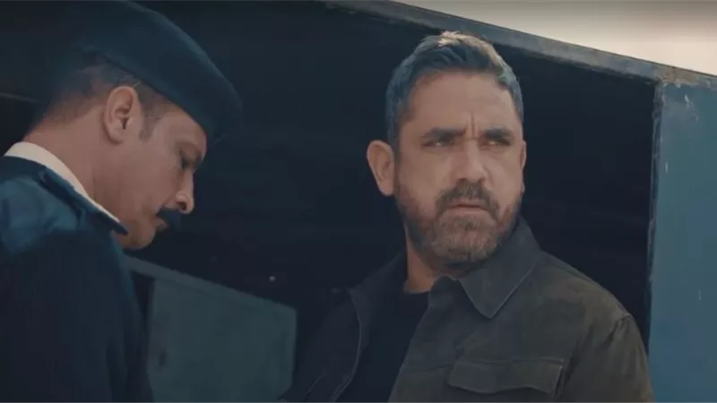 اتهام أمير كرارة بقتل والده في بيت الرفاعي وصدفة تنقذه