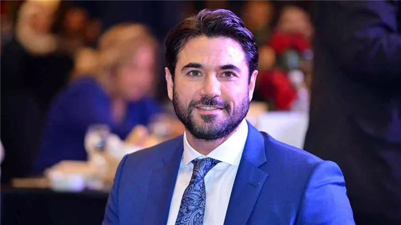 4 أخبار فنية لا تفوتك أهمها أسرار أحمد عز وأزمة مصطفى كامل 