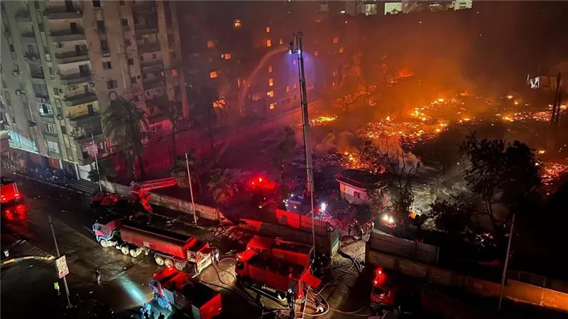 مصطفى شعبان يكشف تفاصيل نجاة فريق «المعلم» من حريق استوديو الأهرام