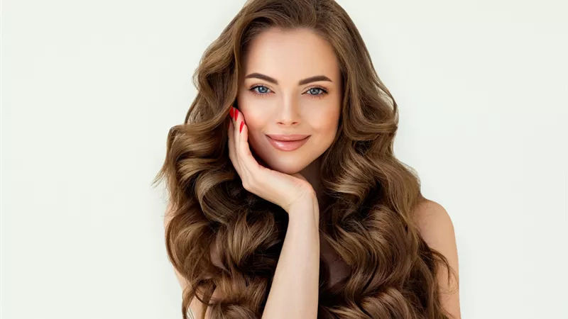 6 نصائح للحفاظ على صحة شعرك في رمضان 2024 (إنفوجراف)