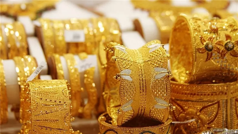 سعر جرام الذهب يواصل رحلة الهبوط الكبير اليوم السبت 23-3-2024
