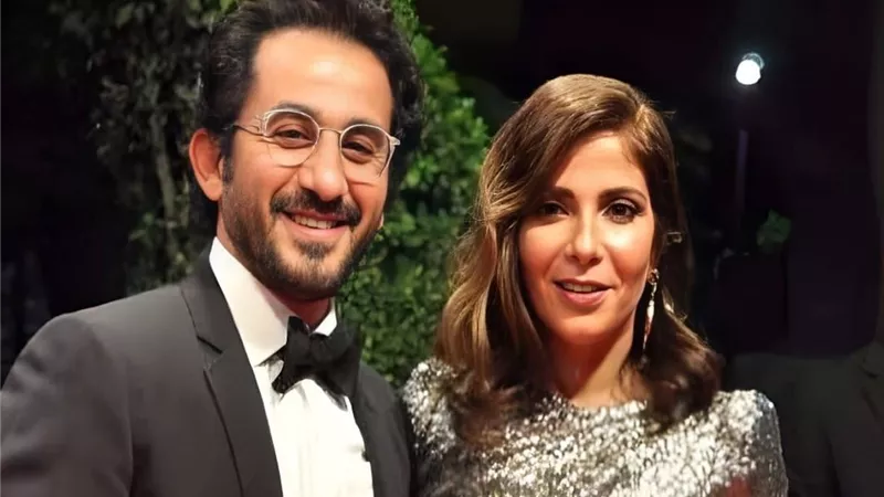 منى زكي: نتبادل القبلات أنا وحلمي أمام أولادنا.. وعمرو أديب في ذهول (فيديو)  