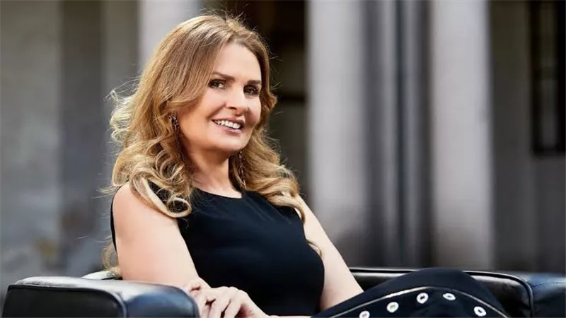 يسرا ضيفة شرف مهرجان بيروت الدولي لسينما المرأة 
