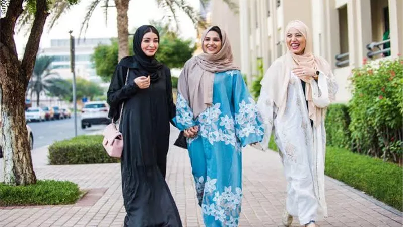 أزياء عيد الفطر 2024 «الثوب الفلسطيني ملك التريند» 