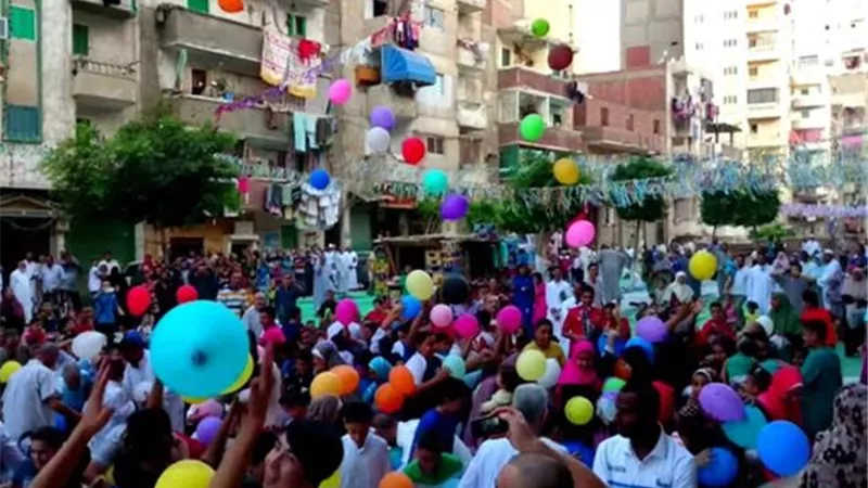 بالمعمول والبخور..  طعام عيد الفطر في الجزائر 2024 شكل تاني