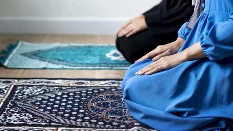 تفسير حلم سماع تكبيرات العيد «بشارة بالراحة والسكينة»