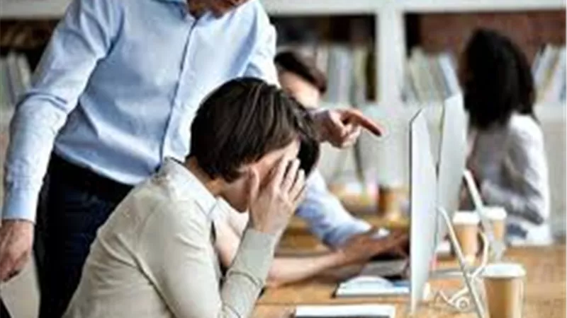 3 نصائح للتعامل مع لفت النظر أو إنذار العمل 