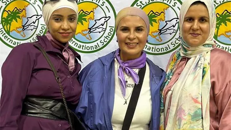 «أنتي أصل الحكاية» احتفالية كبرى لسيدات أولياء إحدى مدارس شرم الشيخ 