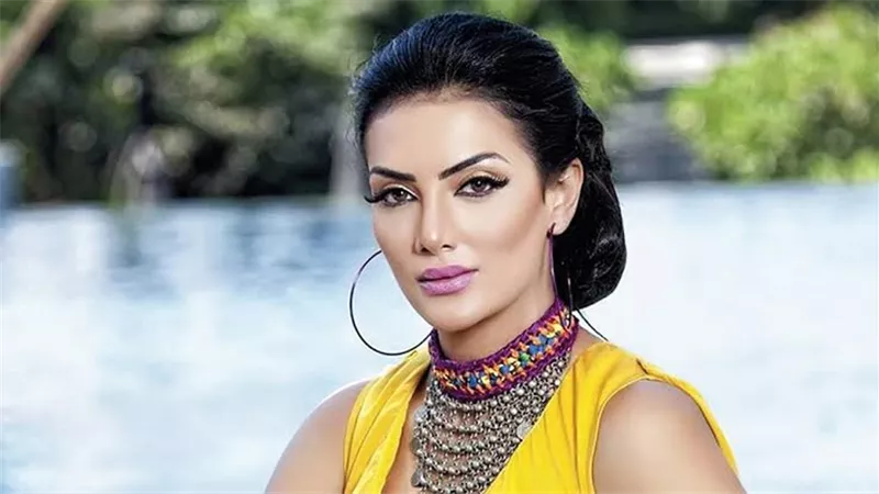 حورية فرغلي  تتهم بسمة وهبة بانعدام الإنسانية .. فما القصة؟