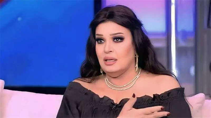 فيفي عبده تتبرع بـ4 ملايين جنيه لمركز لذوي الهمم