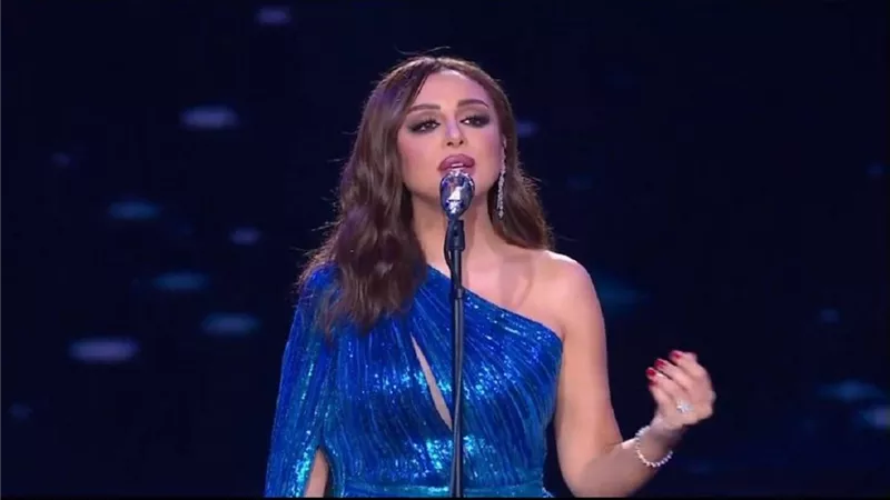 بحضور نبيلة عبيد وسوسن بدر | أنغام تتألق في حفل تحرير سيناء (صور) 