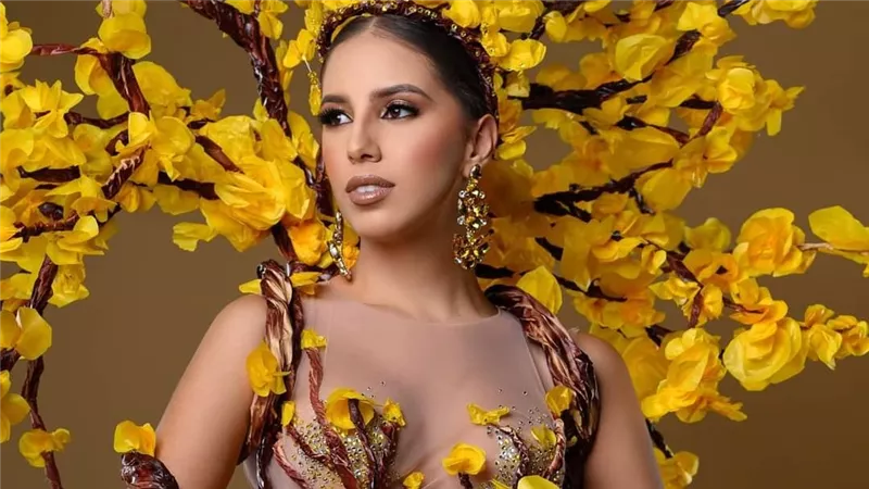 ملكة جمال فنزويلا تفوز بجائزة أفضل فستان بيئي بالغردقة