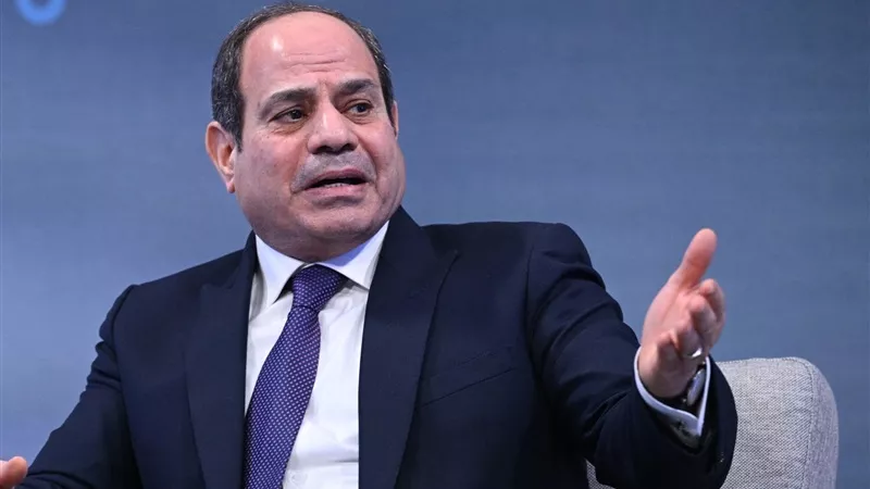 4 رسائل مهمة من الرئيس السيسي للأسرة المصرية