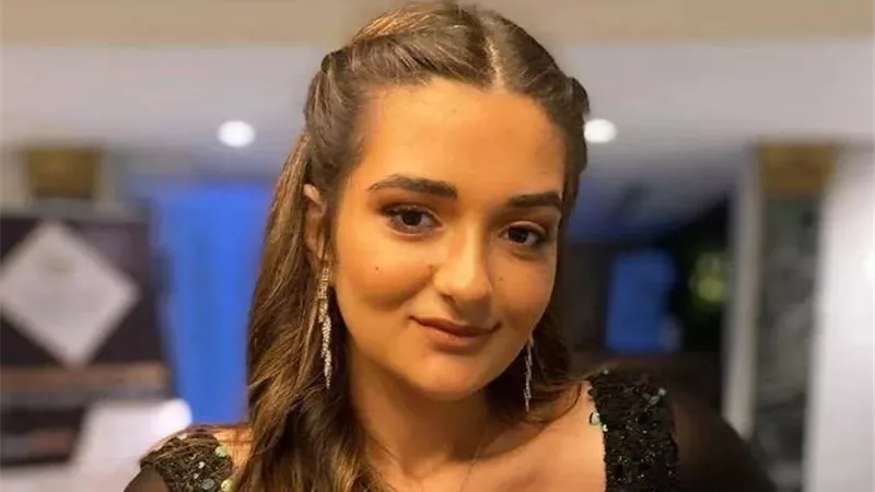 ملك أحمد زاهر تكشف مواصفات فتى أحلامها (فيديو) 