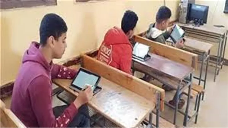 توزيع درجات امتحانات الصف الثاني الثانوي 2024