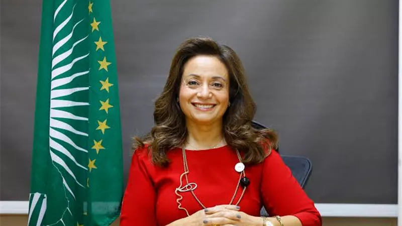 أماني أبو زيد | أول مفوضة مصرية بالاتحاد الأفريقي للبنية التحتية 