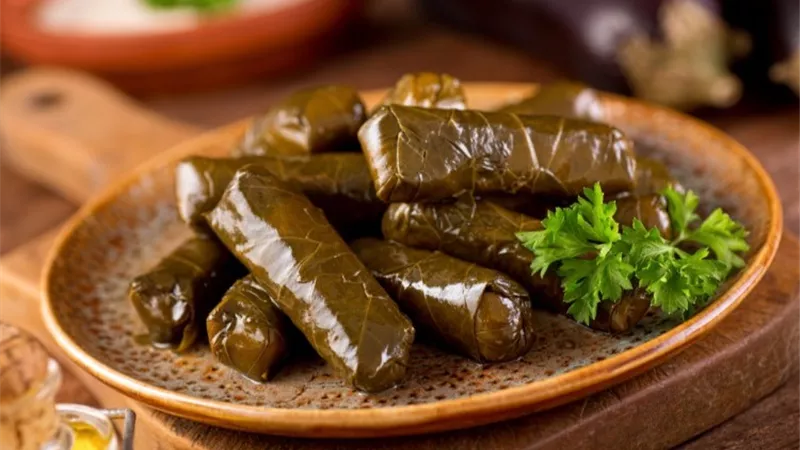  طريقة عمل محشي ورق العنب بخطوات سهلة