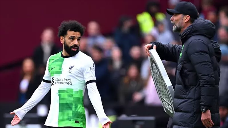 يورجن كلوب يفجر مفاجأة عن الخلاف بينه وبين محمد صلاح 