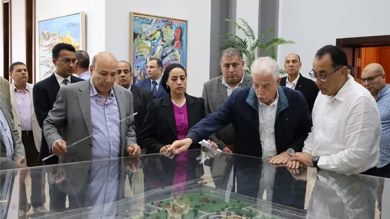 رئيس الوزراء يتفقد عددًا من المشروعات التنموية والخدمية بمدينة شرم الشيخ