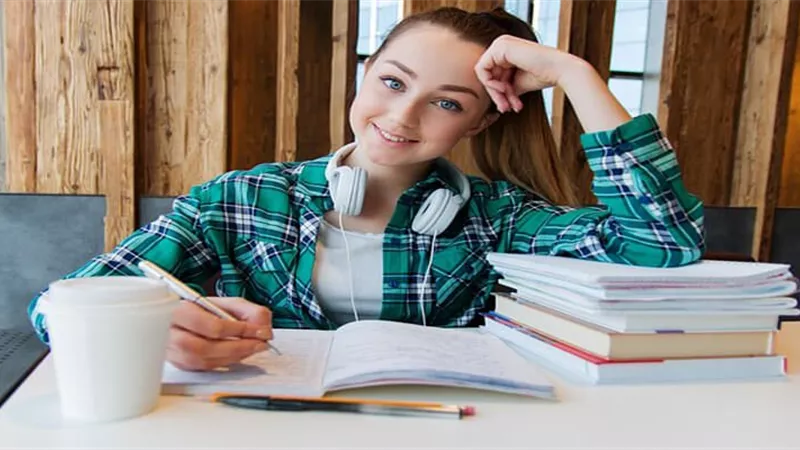 تمنح التركيز..6 أطعمة قدميها لأبنائك قبل الامتحانات