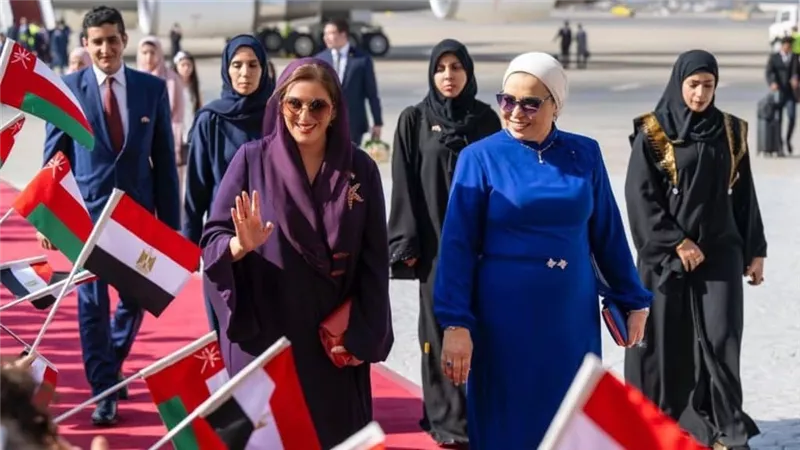 انتصار السيسي: سعيدة بمشاركة حرم جلالة سلطان عمان زيارة المتحف المصري الجديد