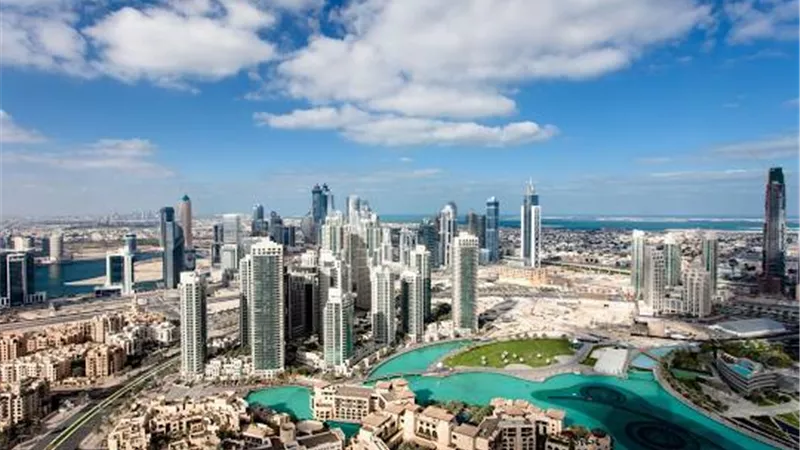 الإمارات تطلق «الإقامة الزرقاء» طويلة الأمد.. إليكِ شروط منحها